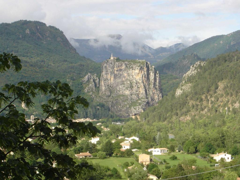 Camping Panoramique Du Verdon Castellane Bagian luar foto